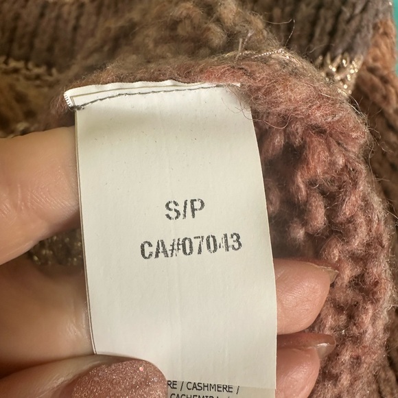 Gorgeous Dixie made in Italy cashmere /wool oversized small sweater - Picture 11 of 11